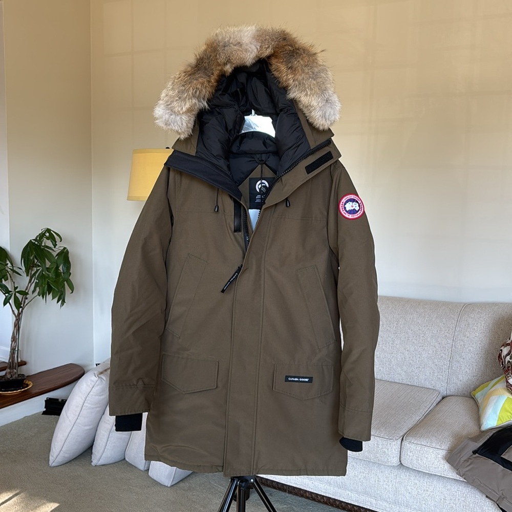 Canada Goose NWT Men’s Langford Heritage Parka Size S Military Green w Fur